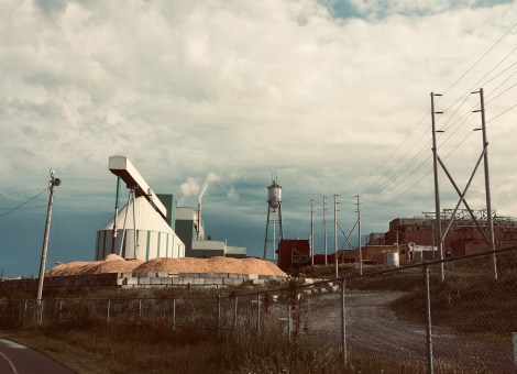 2- Alma_ Usine Pâtes et papiers Produits Forestiers Résolu_ Laetitia de Coninck